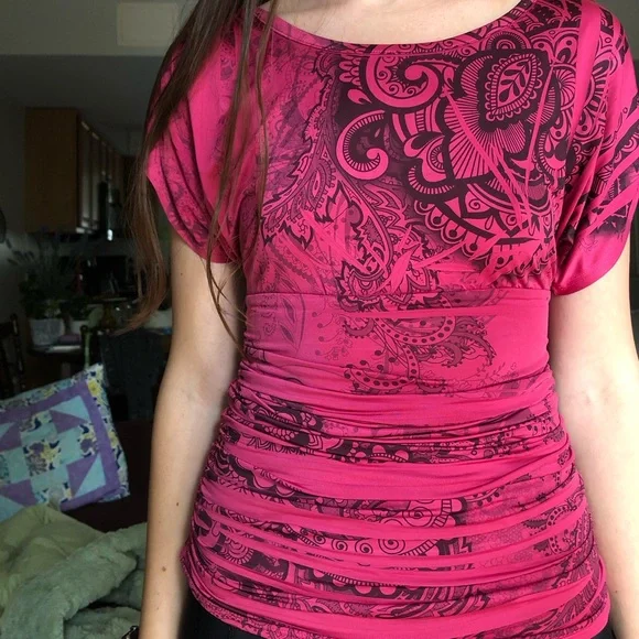 Y2K Pink/Black Top - Picture 3 of 6